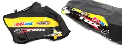 FUNDA ASIENTO LFM TITAN 150 CENTAURO NEGRA BORDE ROJO LOGO HONDA