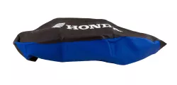 FUNDA ASIENTO LFM NEW TITAN CENTAURO NEGRA BORDE AZUL LOGO HONDA
