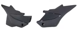 CACHA LATERAL PRO TORK JGO. XR125L NEGRO 012-4040 (24029IC0500127