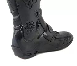 BOTAS PRO TORK JETT TALLE 41 NEGRA 24029IC05001062N